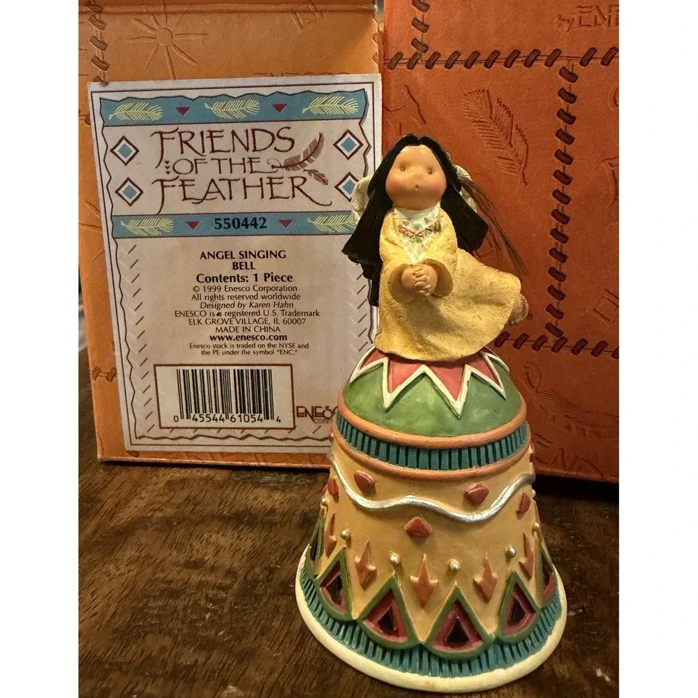 Enesco Friends of the Feather Angel Singing Bell 550442 Ceramic w/ Box 1999